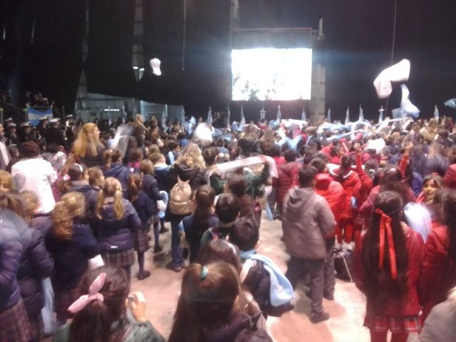 Promesa a la Bandera en Tecnópolis Promesa a la Bandera en Tecnópolis